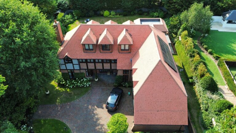 Roofs — Pristine Exterior Cleaning